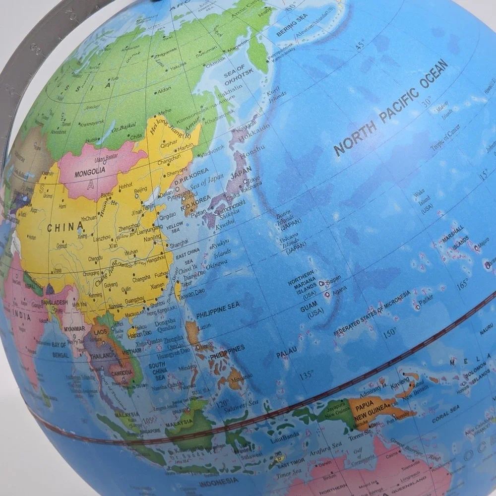 2-in-1 Earth and Constellation Globe‎ Brainstorm Toys Educational Light Up